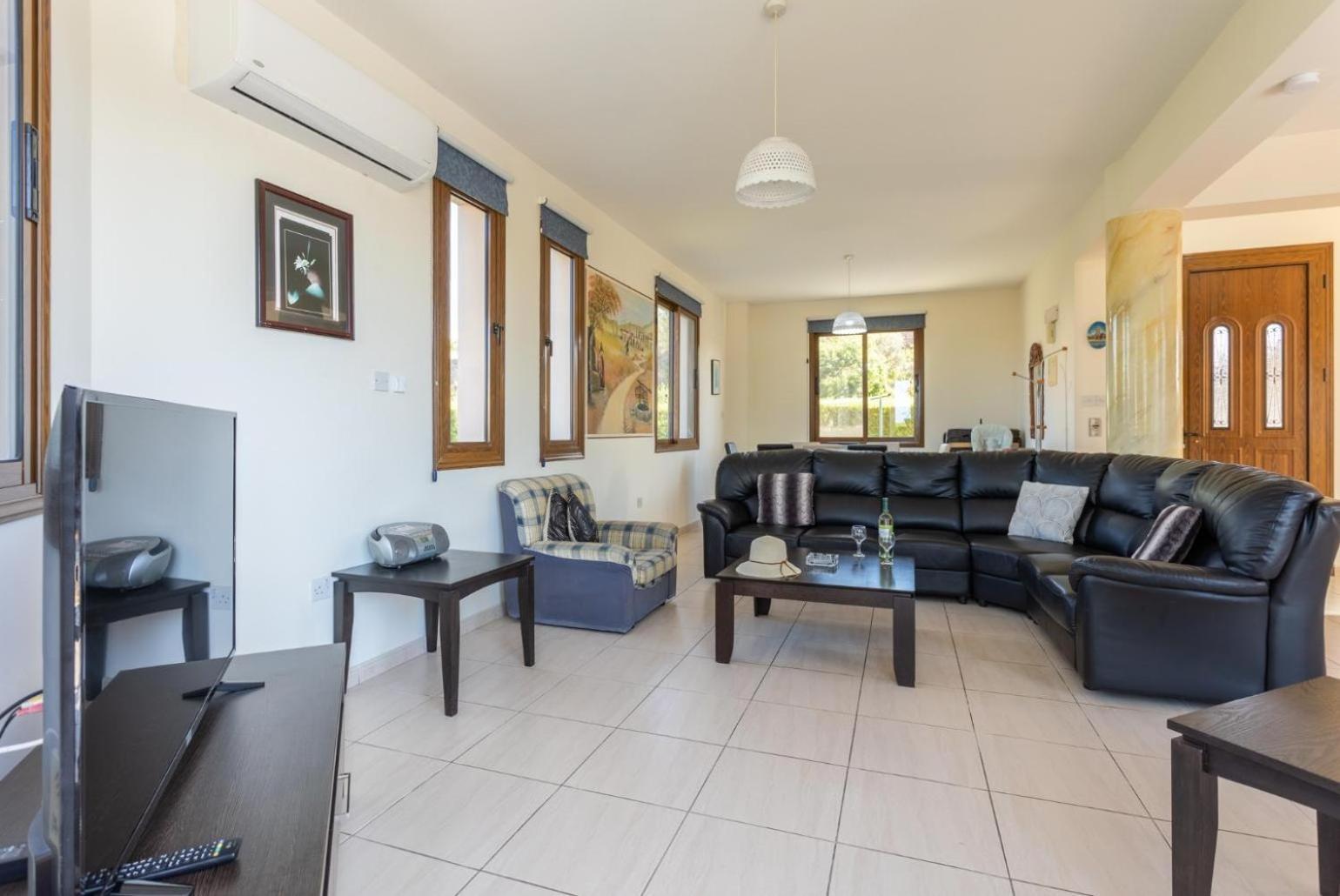 Halima Georgios Villa